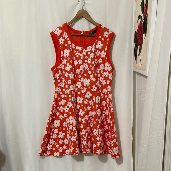 Juicy Couture Dresses & Skirts - Juicy Couture Orange with White Flowers Sleeveless Pleated Skirt Dress a267